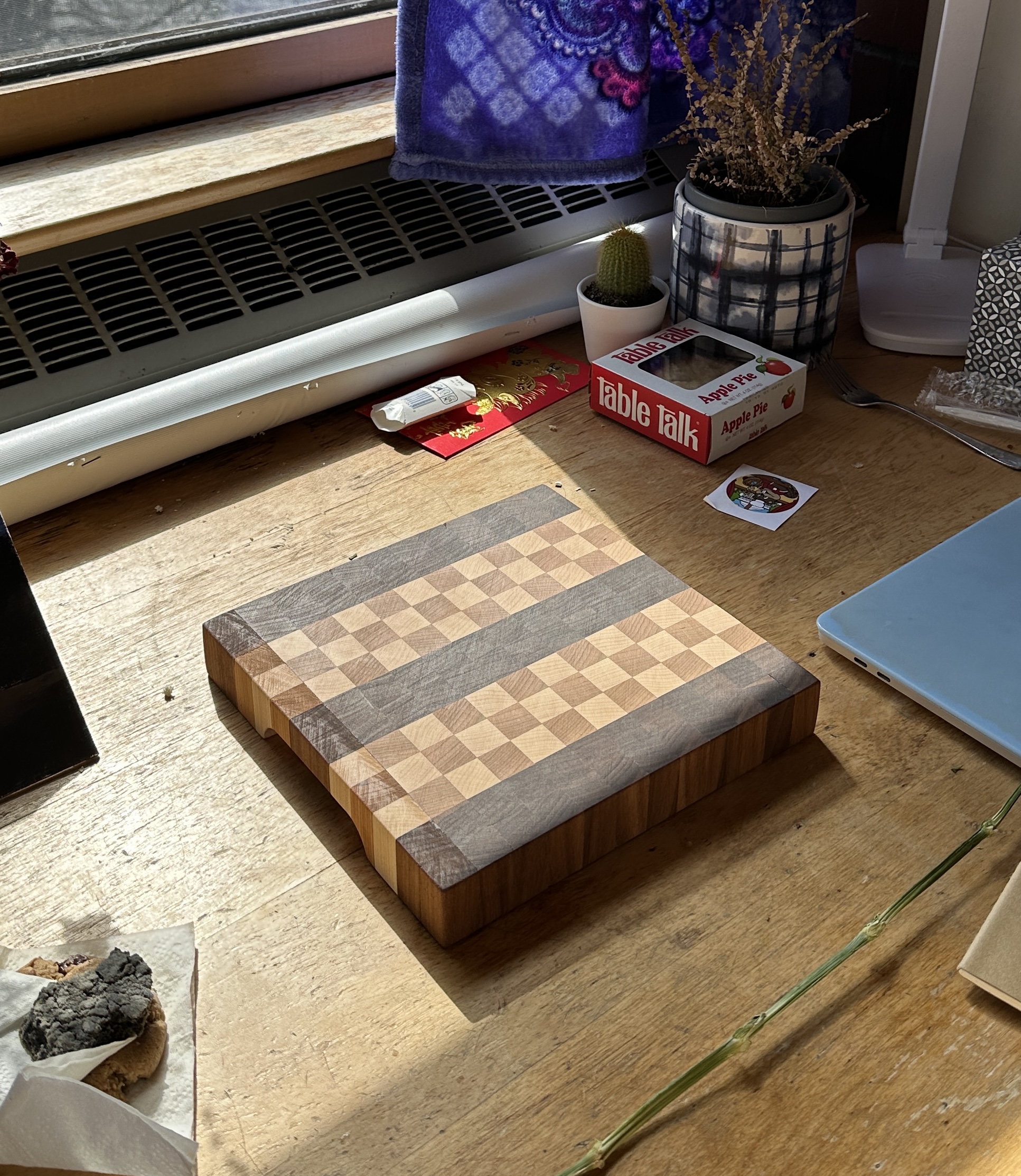 Cutting board photo 1